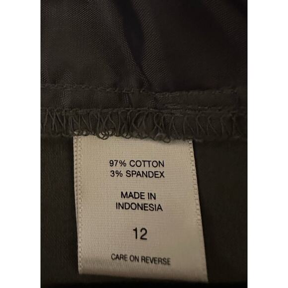 New York & Company Womens Cropped Pants Size 12 (32x23) Dark Gray Straight Leg - Picture 7 of 12